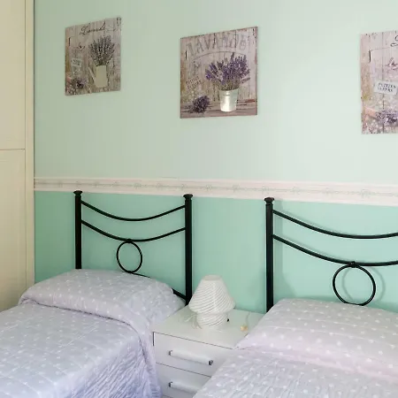 Locazione Turistica San Daniese Appartement Varazze